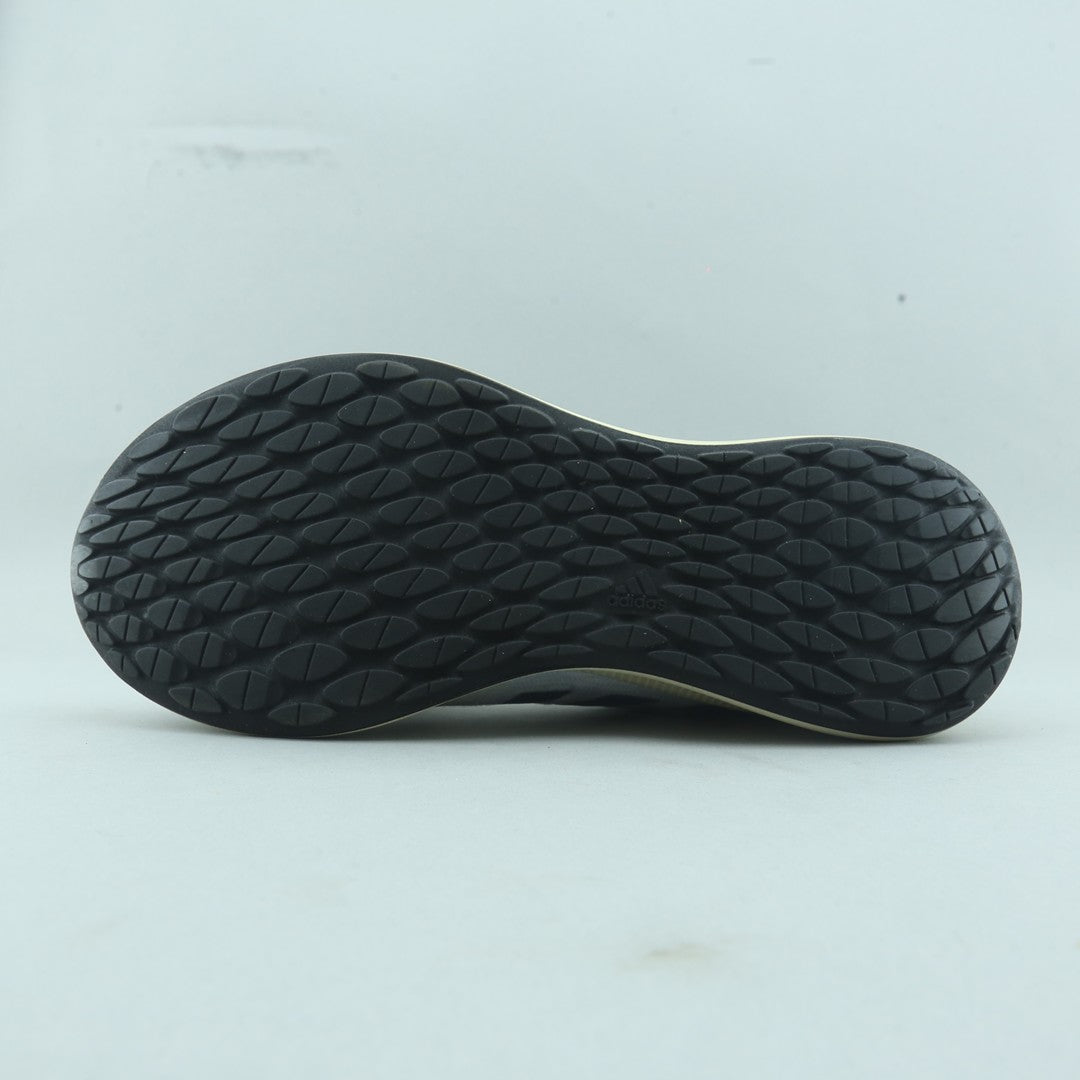 ADIDAS  PUREBOUNCE+STREET