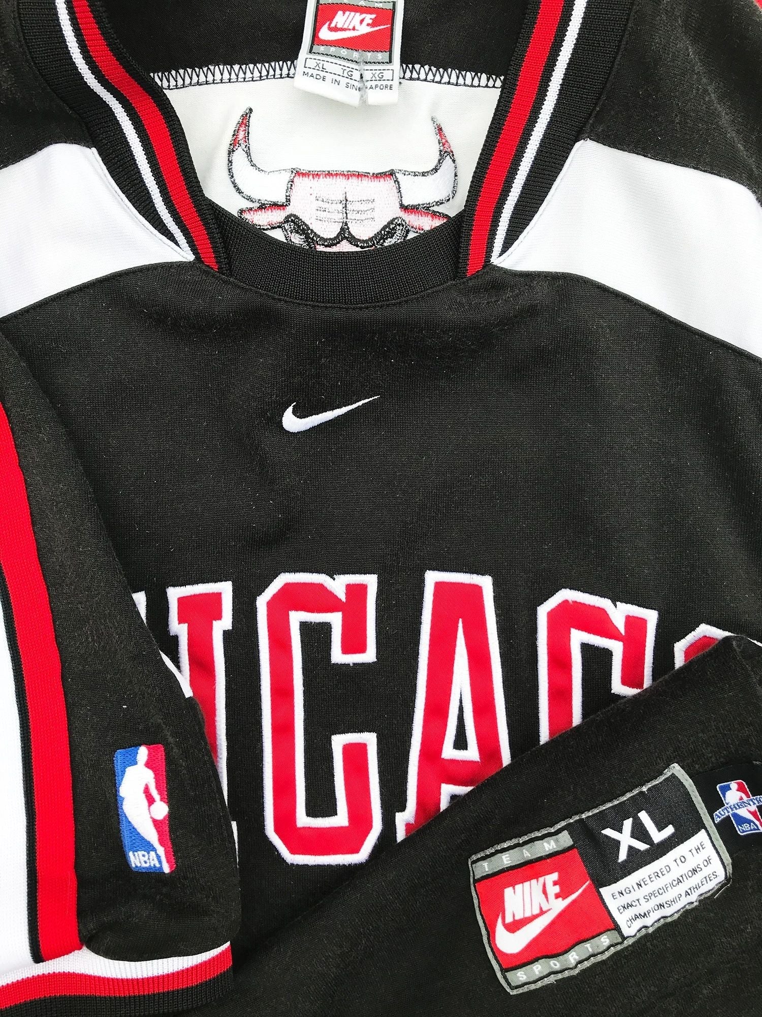 Chicago Bulls Nike Authentic Warm-up Shirt Jordan XII Size L