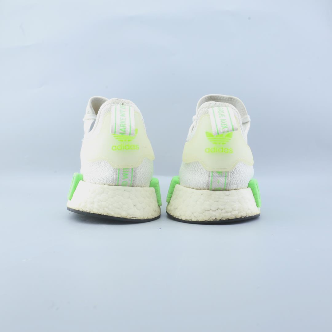 ADIDAS  NMD R1