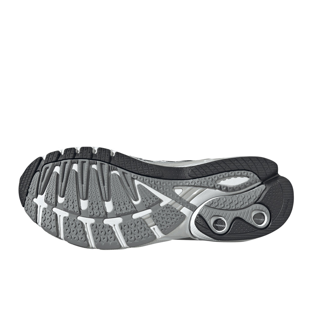 Adistar Control 5 Lace Up Sneakers