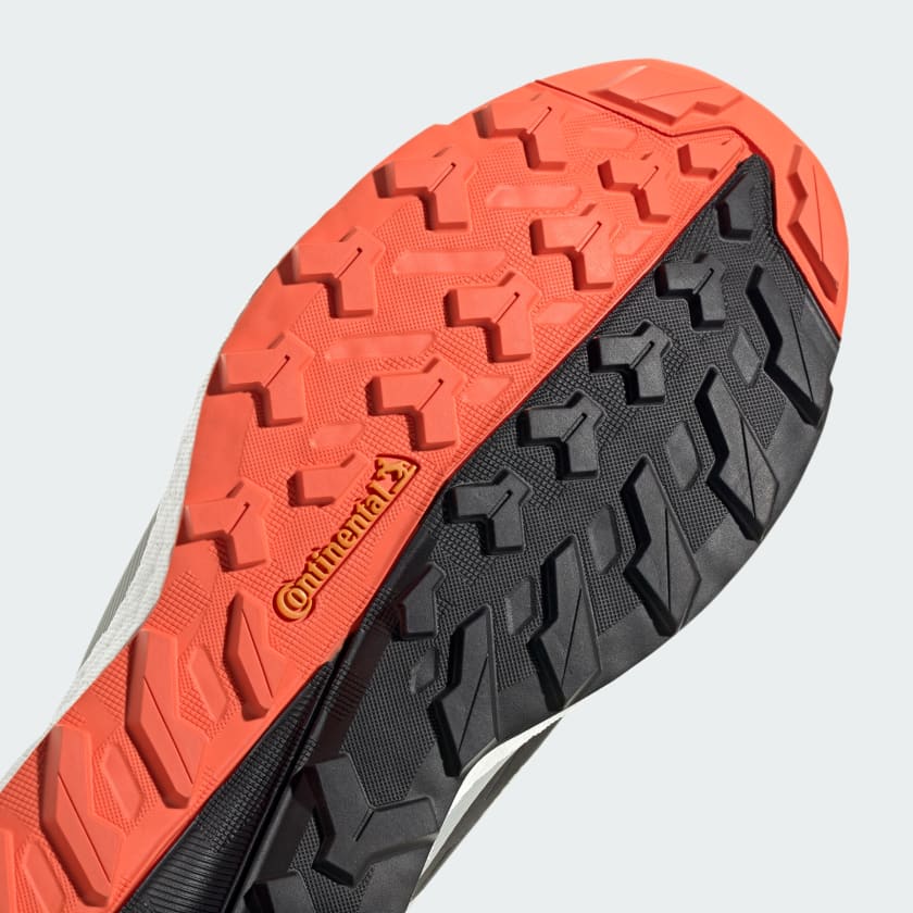 Men's Terrex Free Hiker 2.0 Low Gore-Tex in Wonder Beige Core Black Semi Impact orange