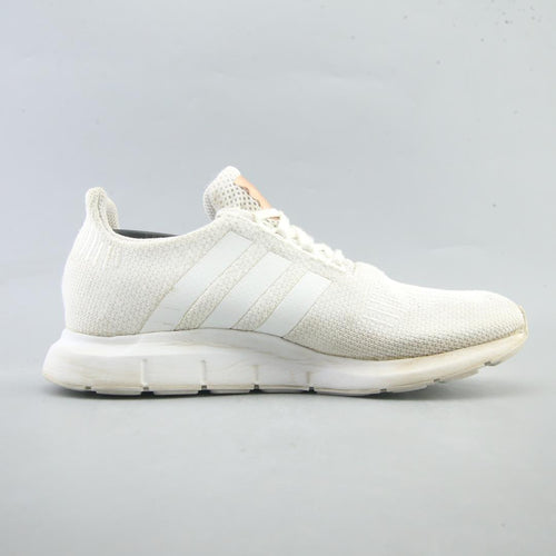 ADIDAS  SWIFT RUN
