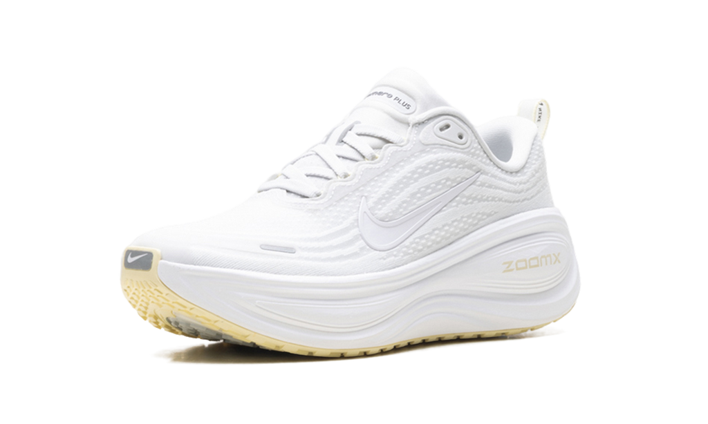 Vomero Plus WMNS"Photon Dust Alabaster" HV8154 009