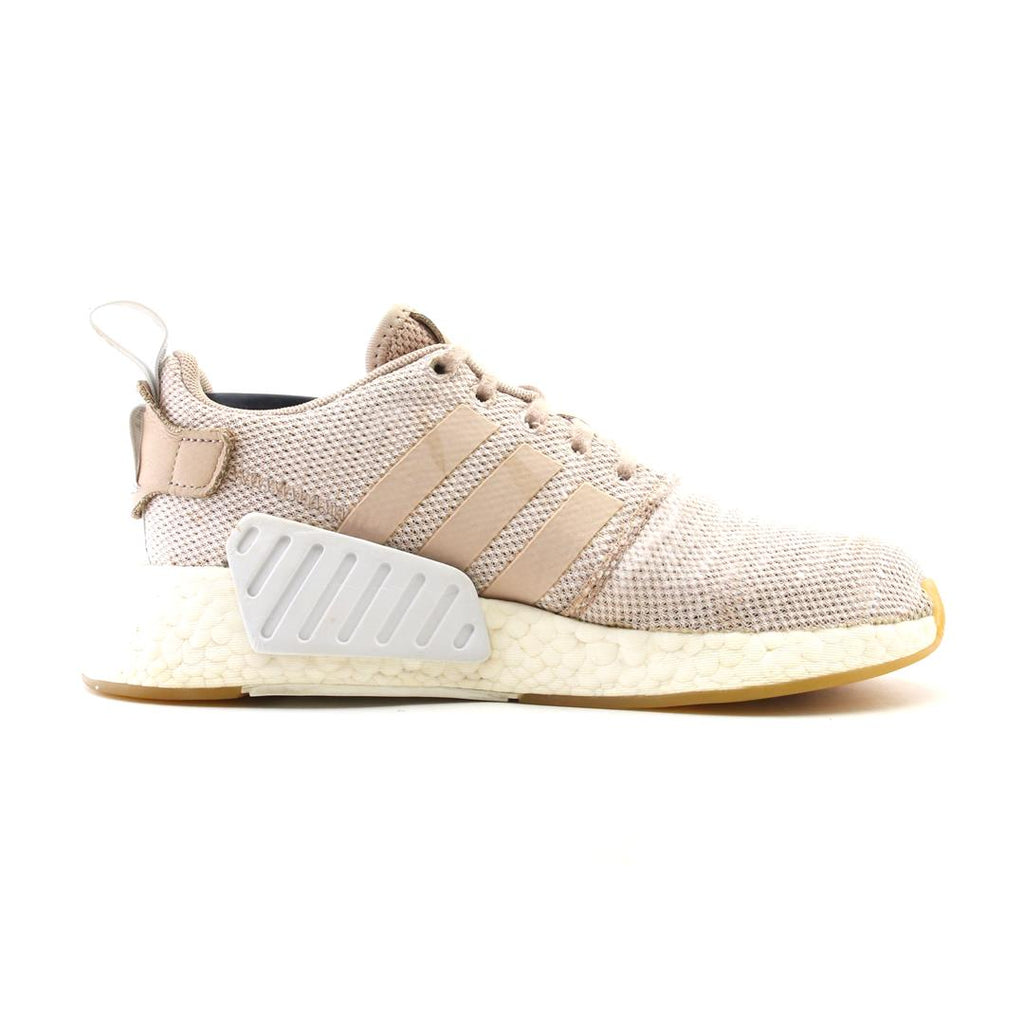 ADIDAS  NMD R2