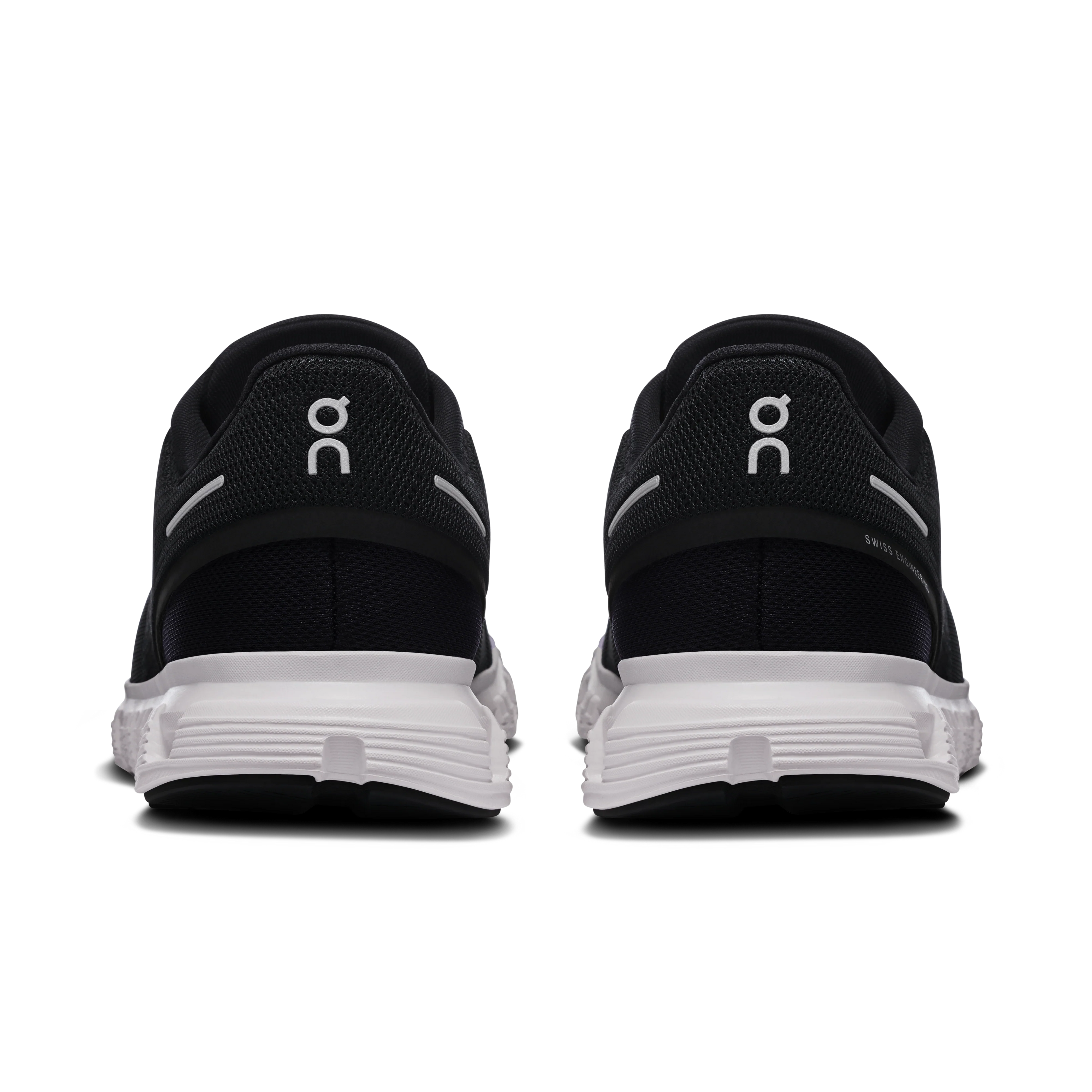 Women's Cloud 6 Wide in Black/White