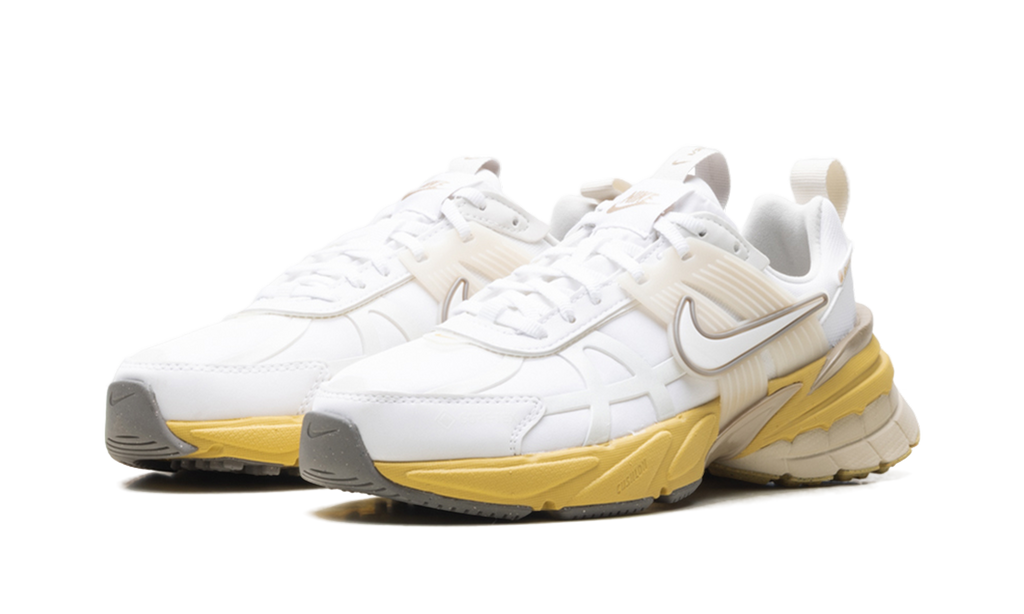 V2K Run WMNS"Gore-Tex White Light Bone" FZ2622 100